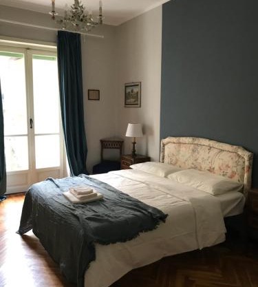 A-waay Shopping Family Apartment