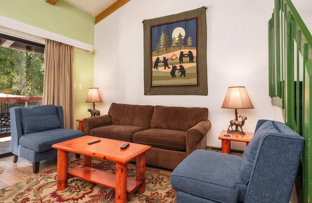 Das Loft Condo A204 befindet sich im Yosemite-Nationalpark in einem Gebiet namens Yosemite W ...