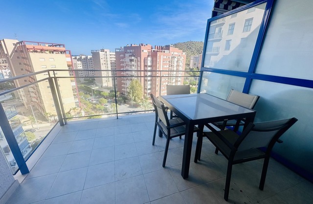 A787 - Cute apartment with garage and air conditioning