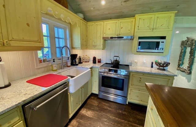 Abalone Cottage
