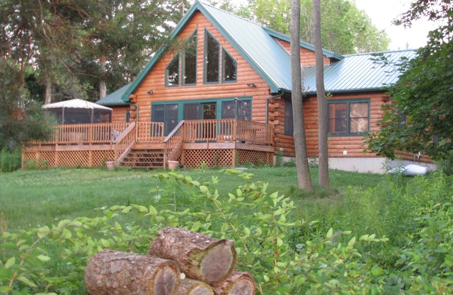 Abbeywood Cabin ----- Luxus auf dem See