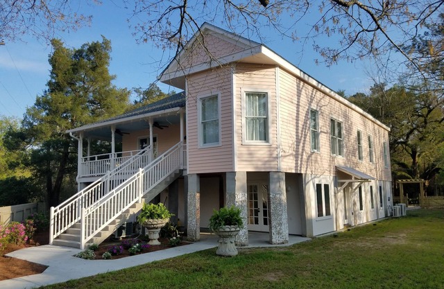 Abita Springs Hotel