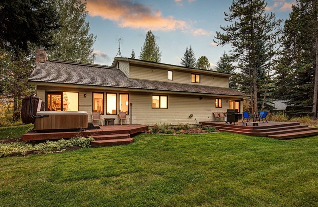 Abode at Fish Creek | Mountain Escape | Ideal Location | Private Hot Tub