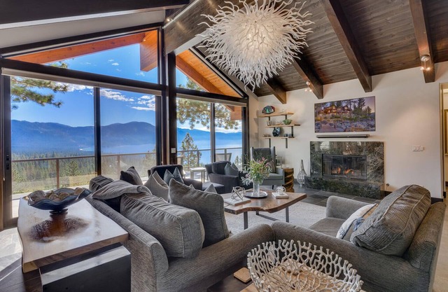 Darüber hinaus - Incline Village Lakeview: 4 BR / 8 BA fünf Schlafzimmer in Incline Village, Schlafmöglichkeiten f��r 12