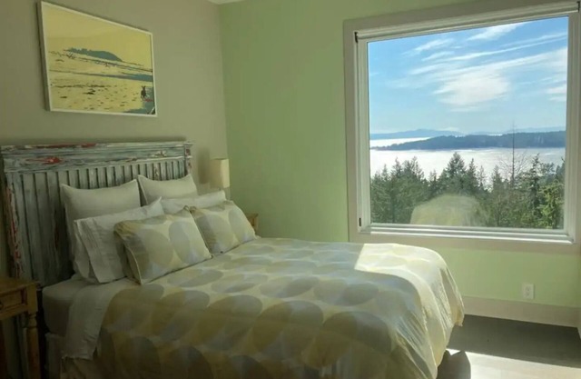 Above Bowen Bay Beach: An Ocean View Paradise