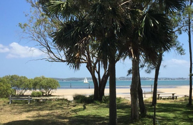 PRIVATE ABSOLUTE BEACHFRONT MANOR PINDIMAR SANDS