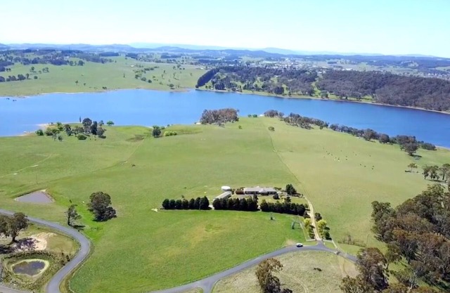 ABSOLUTER LUXUS LAKEFRONT HOMESTEAD AM ALPINEN SEE DER OBERON BLUE MOUNTAINS