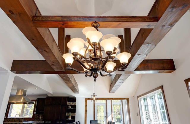 Absolute luxury by the lake-Chateau Val-des-Lacs