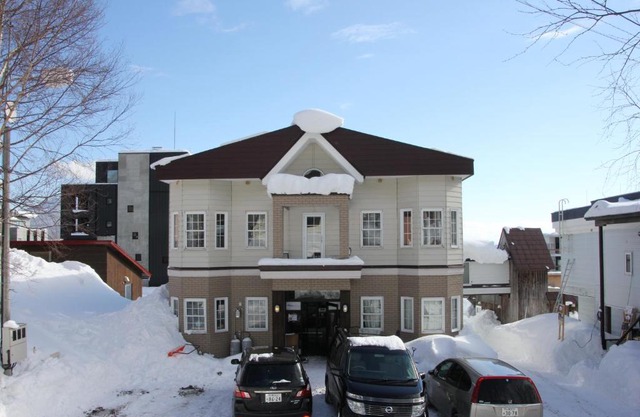 Absolute Niseko Lodge
