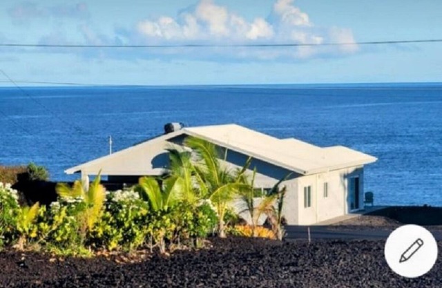 Absolute Ocean Front Home auf Meereshöhe Hale Hokulani "Haus des Himmlischen Sterns