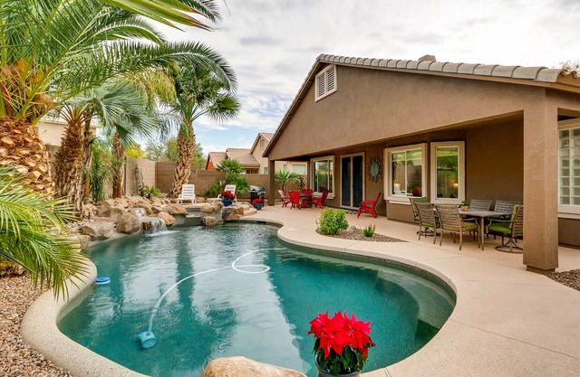 Absolutely Stunning Arizona Oasis !!
