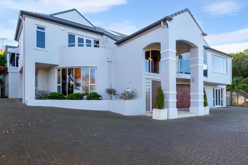 Acacia Waters - Lake Taupo