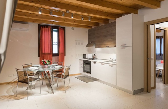Dimora San Zeno 7 - Moderne und gemütliche Wohnung in der Nähe der Basilika San Zeno