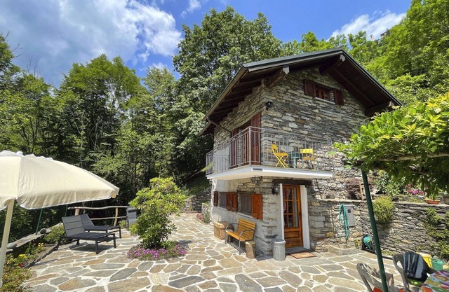 Casa Antonia: Accogliente casa di pietra in mezzo alla fauna e flora.