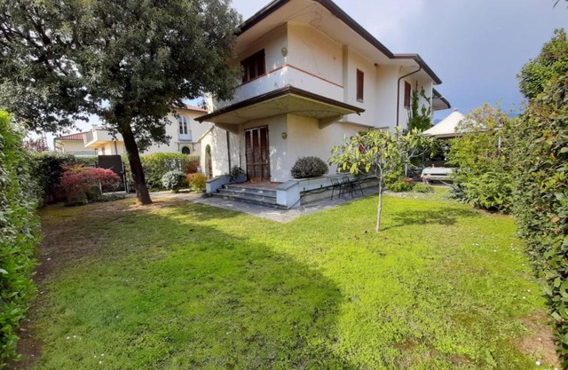 Accogliente villetta bi-familiare