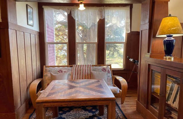 Accommodates up to 22 people with 8 bedrooms and 4 bathrooms with 2 showers.