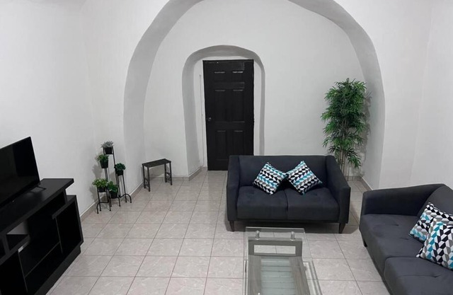 Acogedor apartamento vacacional en plaza central