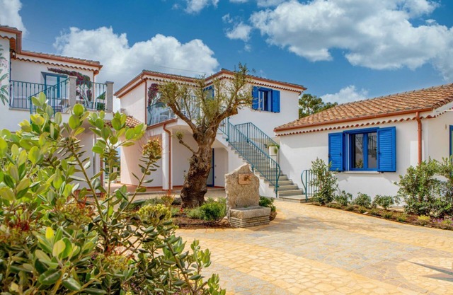 Acquamarina n.6 in Residenz mit Schwimmbad nur 50m vom Meer entfernt.