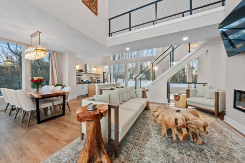 Adamina Canyon Luxurious 5BR 3BTH 2