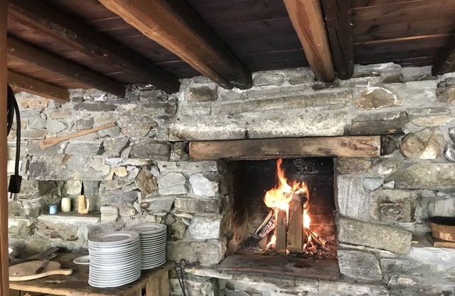Adhhoc Hotel