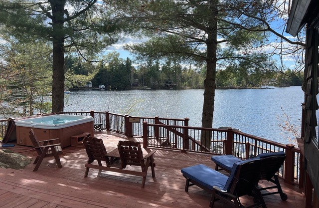 Adirondack Area Trout Lake Waterfront Cottage, Hot Tub, Pontoon Boat, Upstate NY