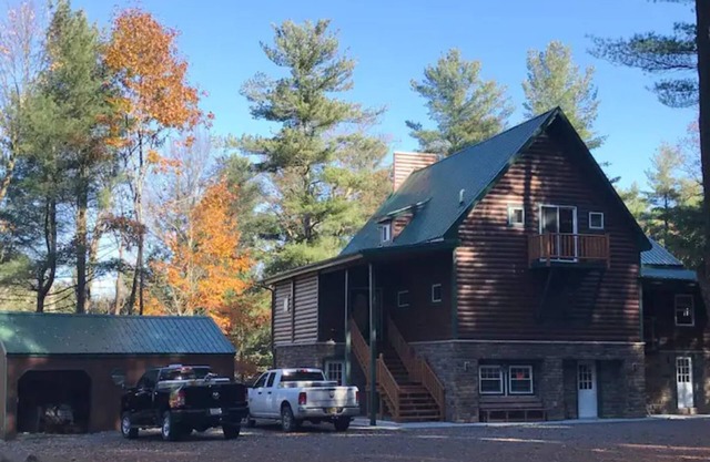 Adirondack Charm in the 1000 Islands features 3 kitchens.