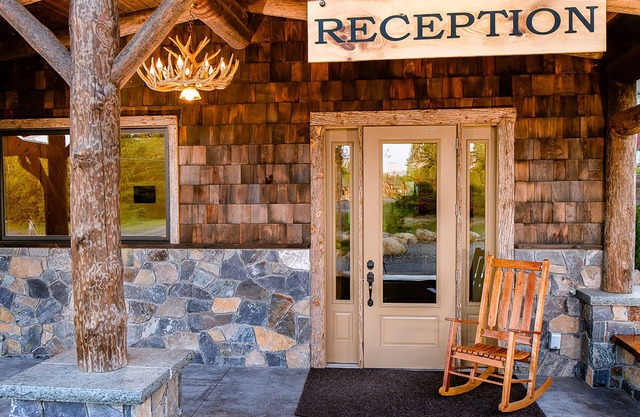 Adirondack Spruce Lodge