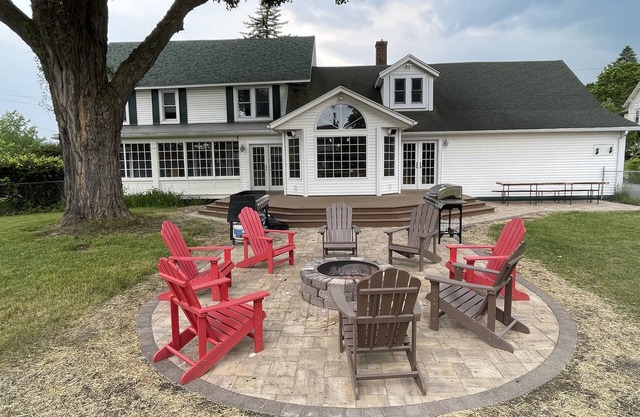 ADK Game House Rental