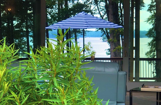 Admiral's Sandy Beach Chalet