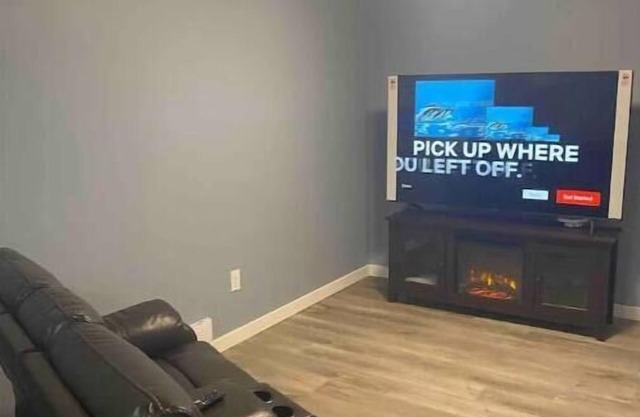Adorable 1 bedroom basement suite with fire place