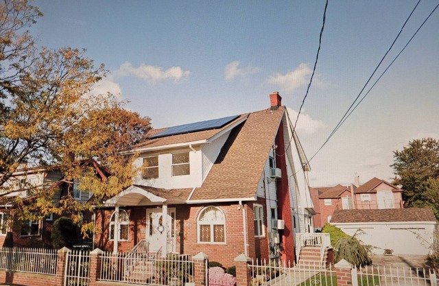 Adorable 2-bed 1-bath w/ Wifi & Free Parking Close to JFK
