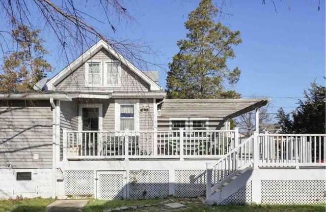 Adorable beach getaway