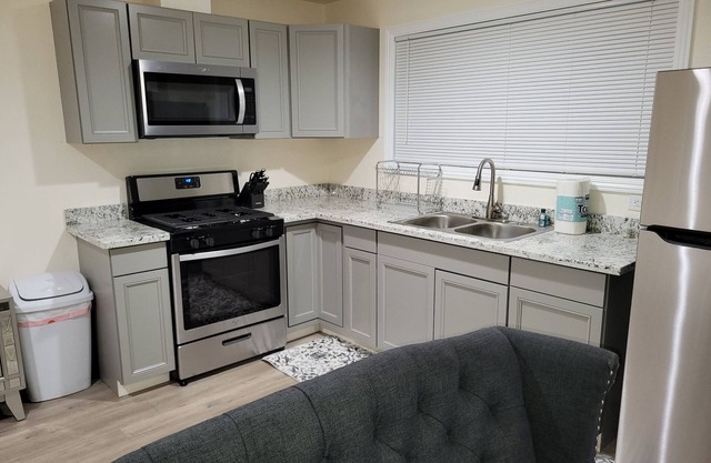 Adorable Studio Apartment