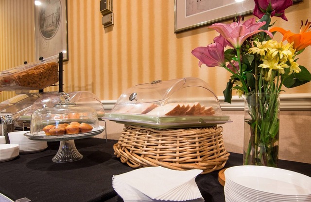 Adria Hotel And Conference Center