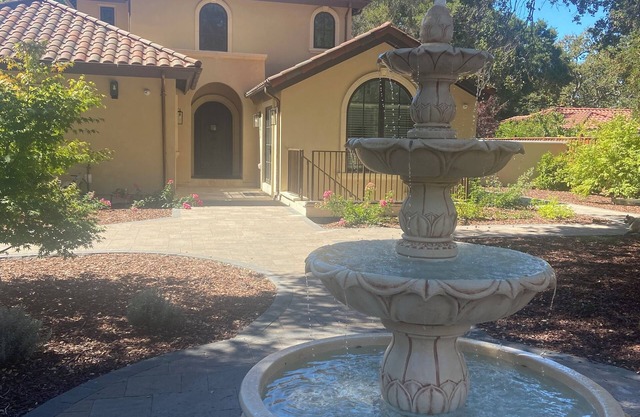 ADU studio guesthouse unit in a brand new 2/3 acre Spanish mansion In Atherton
