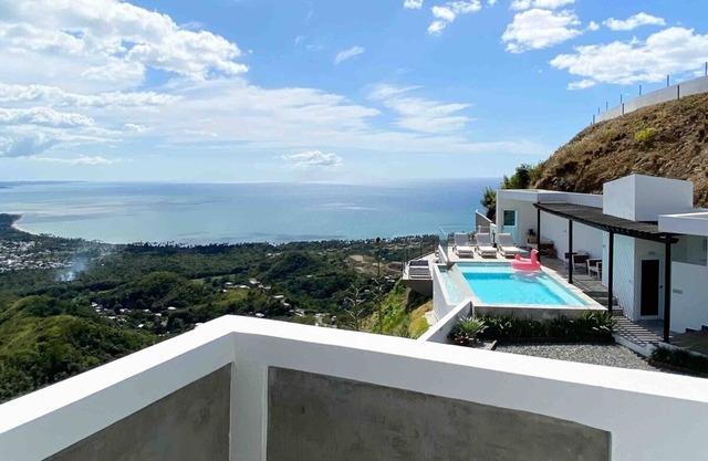 Adults Only! Penthouse Apartment II at Ocaso Luxury Villa
