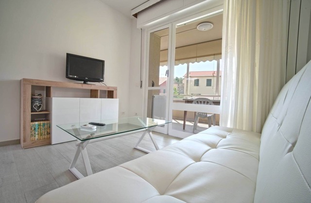 AED Home