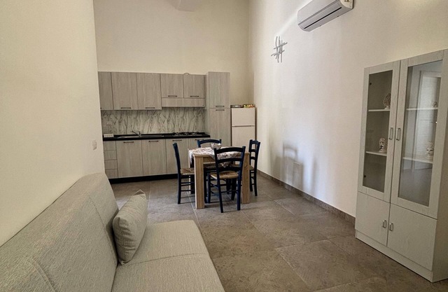 Aeneas's house