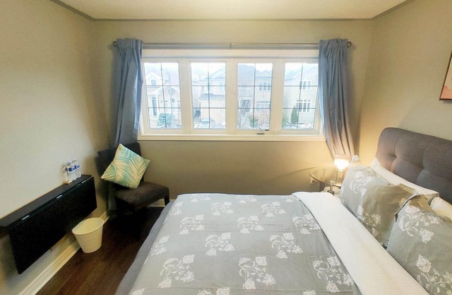 Affordable 1BR Newmarket