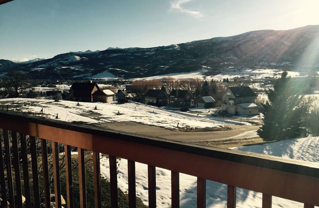 Erschwinglich und komfortabel mit Ansichten 2b / 2b + Loft Powder Mountain und Snowbasi