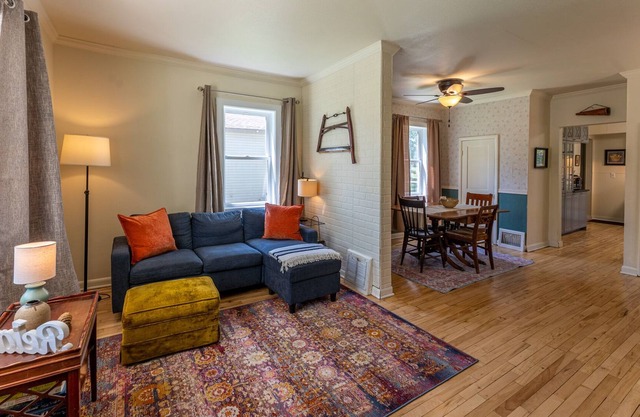 Charming Ely's Pattison House; Great for Vacationers, Families, Remote Workers