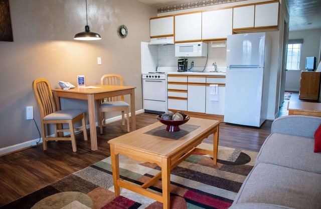 Affordable Corporate Suites of Overland Drive