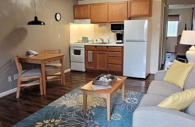 Affordable Corporate Suites - Lanford