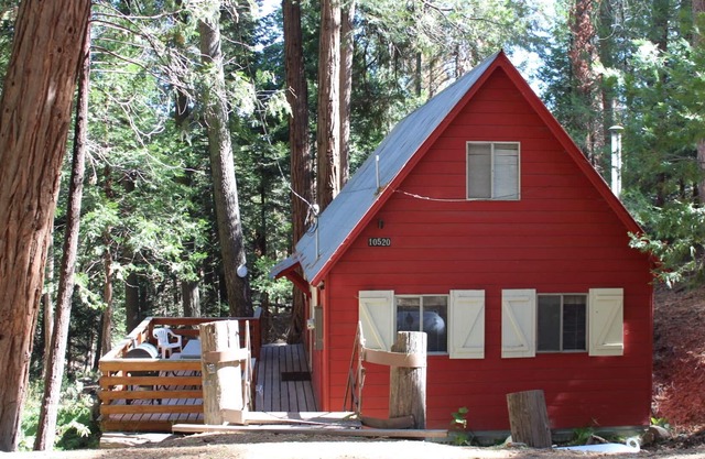 Erschwingliche, gemütliche und rustikale Hütte im Sequoia Nat'l Forest.