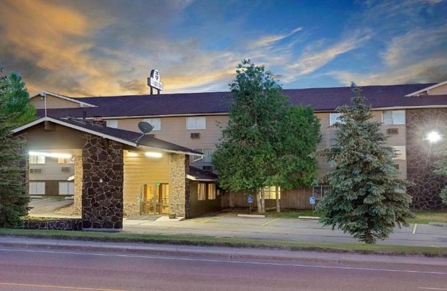 Affordable Inns Evanston