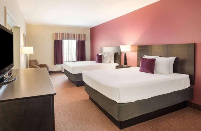 Affordable Stay at Knights Inn Bunkie! Pool, Free Parking, Free Breakfast