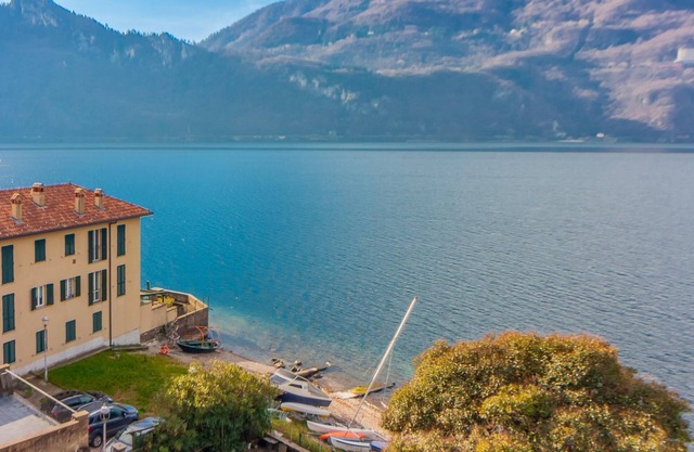 Aglaia Luxury Lake View by Wonderful Italy
