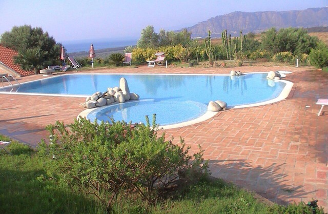 agriturismo borgo piazza