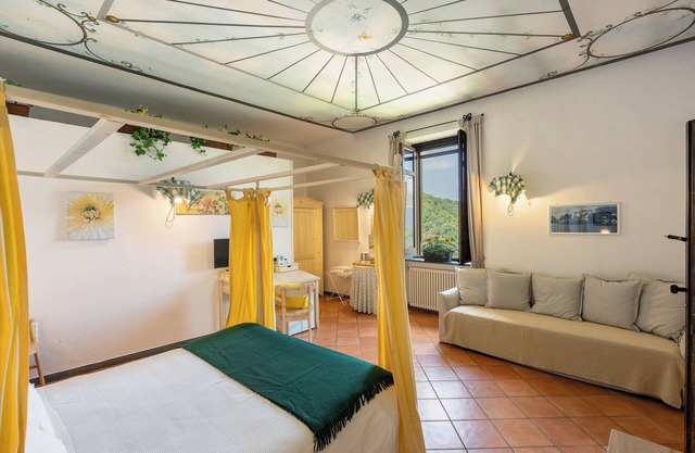Bauernhaus 'Suite Con Vista Vesuvio' mit Bergblick, Wi-Fi und Klimaanlage