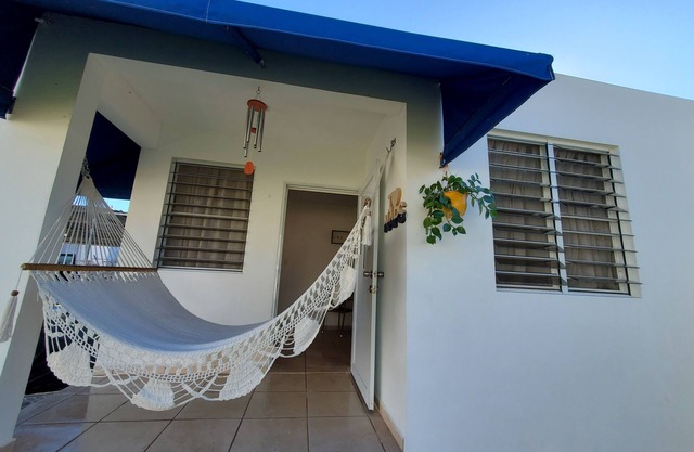Aguadilla Waves Apt. 8-minute walk to beautiful Crashboat Beach